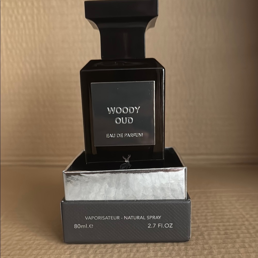 Woody Oud Eau de Parfum